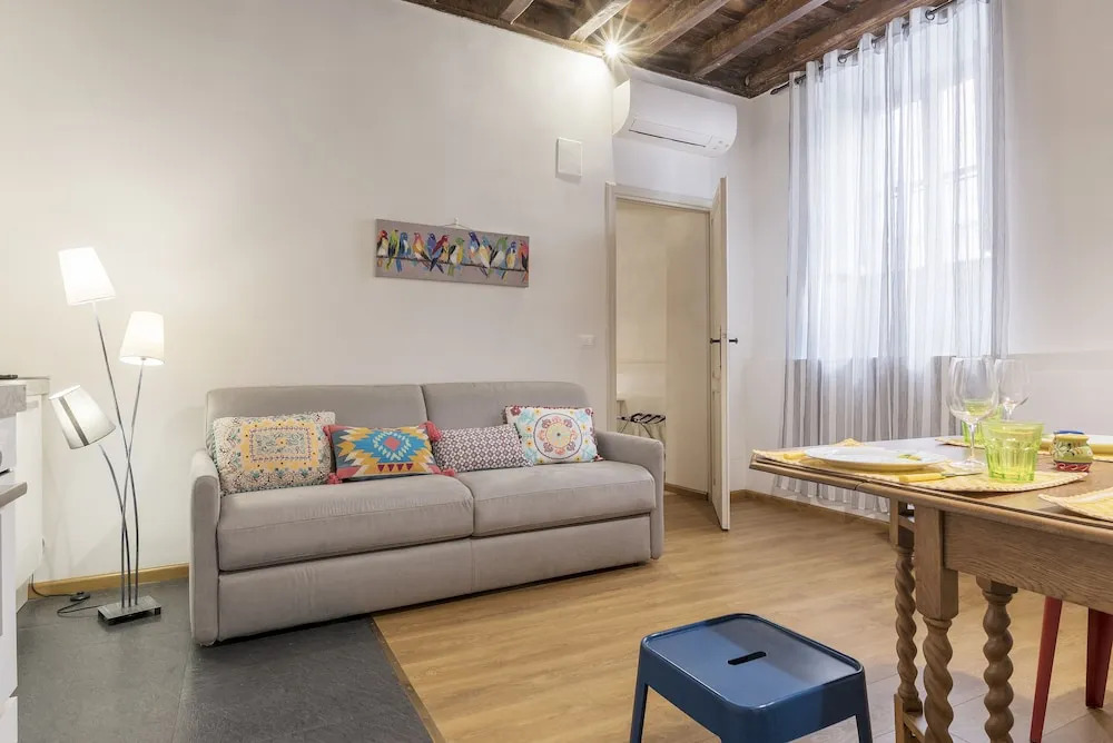 At the heart of Monti - via dei Capocci