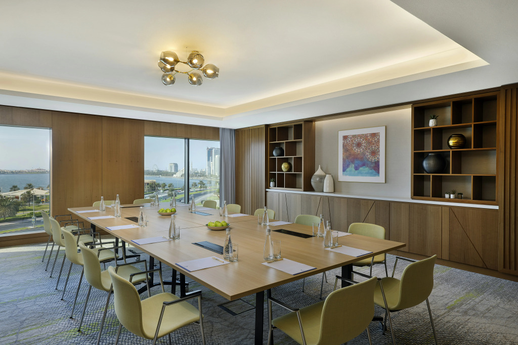 DoubleTree by Hilton Sharjah Waterfront Hotel And Residences