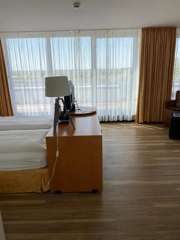 Hotel Benserhof Garni am Hafen