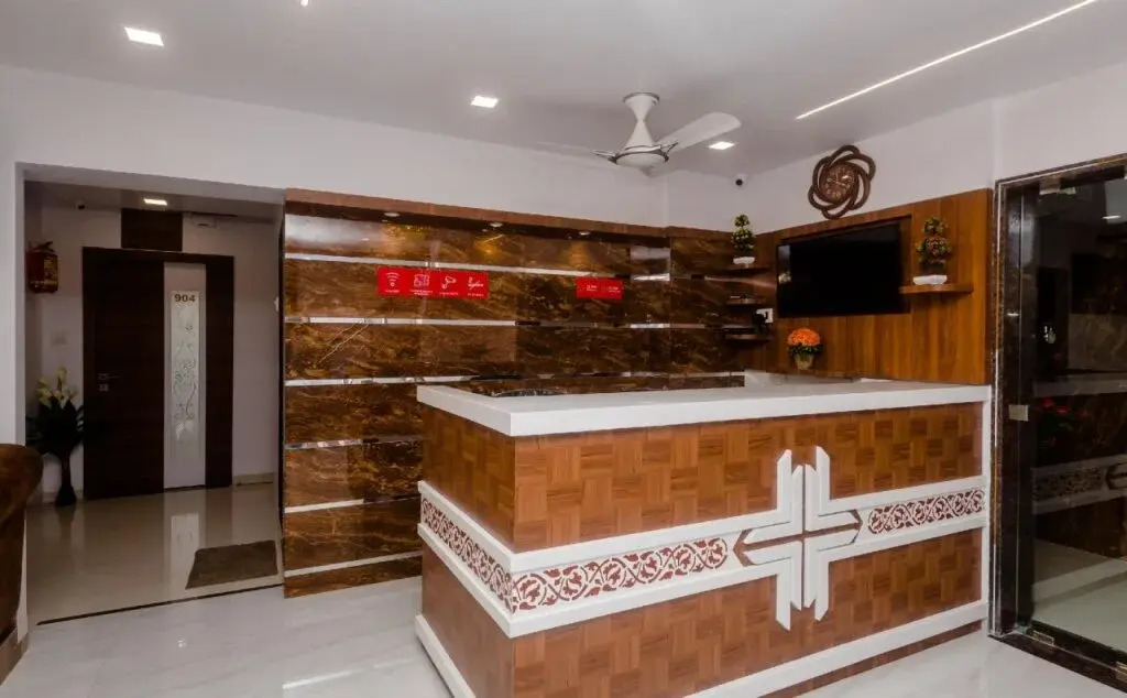 Hotel Apple Inn by OYO Rooms
