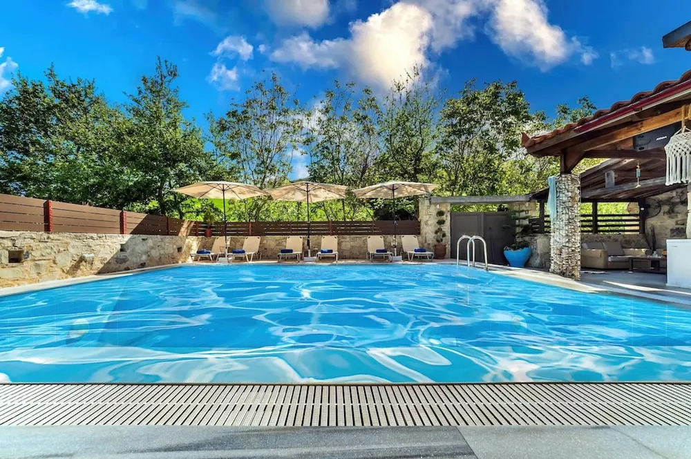 Villa Kalouas private pool
