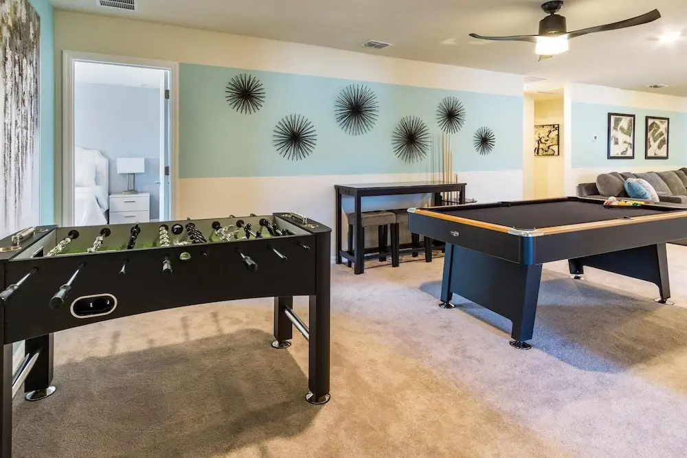 2191 LC - Windsor Island - NEW 10 Bed Villa Heated Private Pool