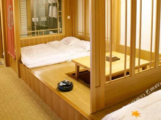 Yuwenquan Hot Spring Resort