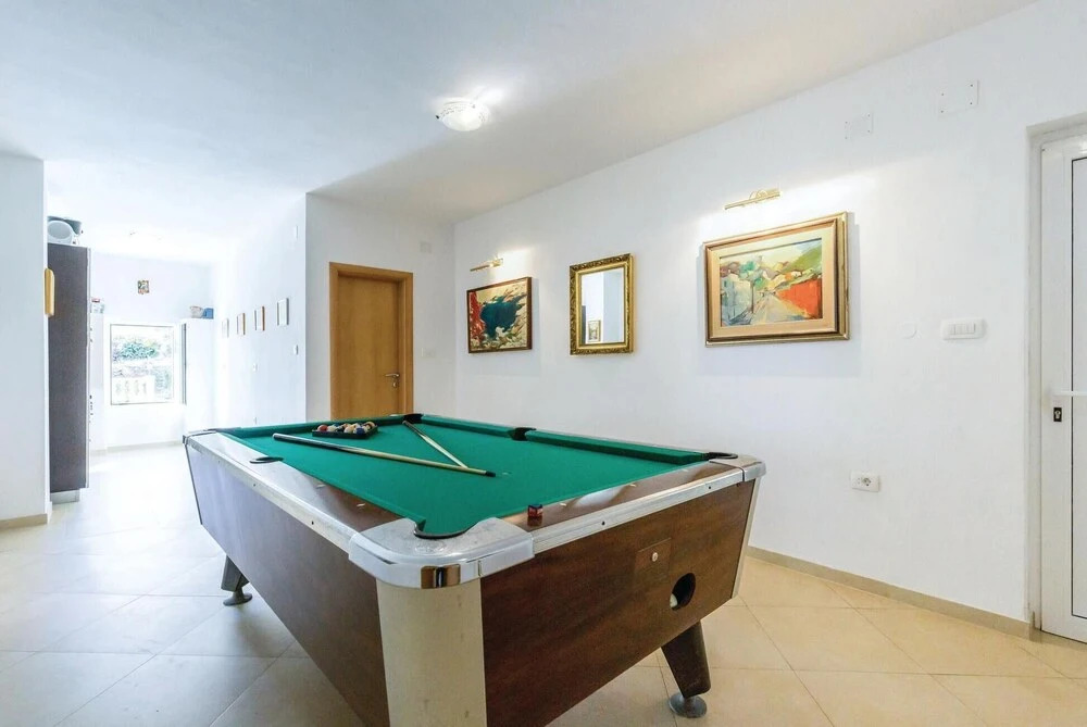 Amazing Home in Bregi With Sauna, Wifi and 4 Bedrooms
