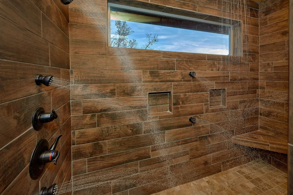 Barrel Top Lodge in Gatlinburg