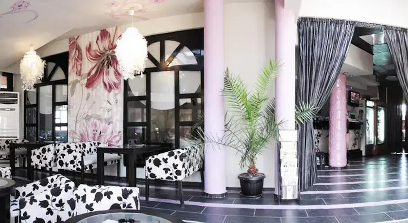 Ambaritsa Hotel