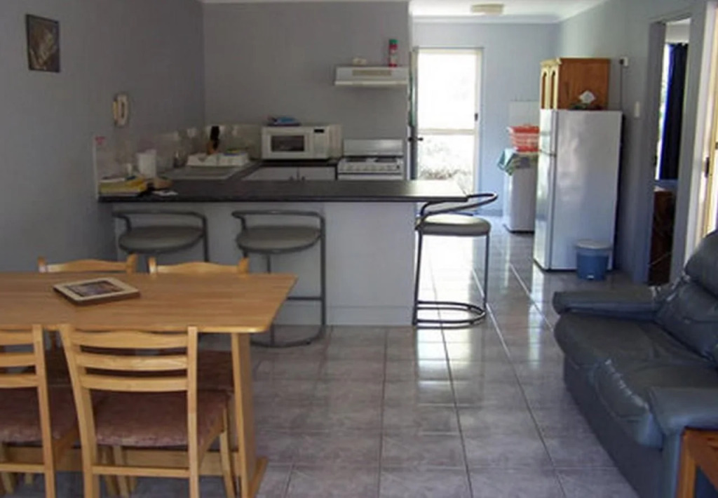 Palm Valley Motel & Self-contained Holiday Units
