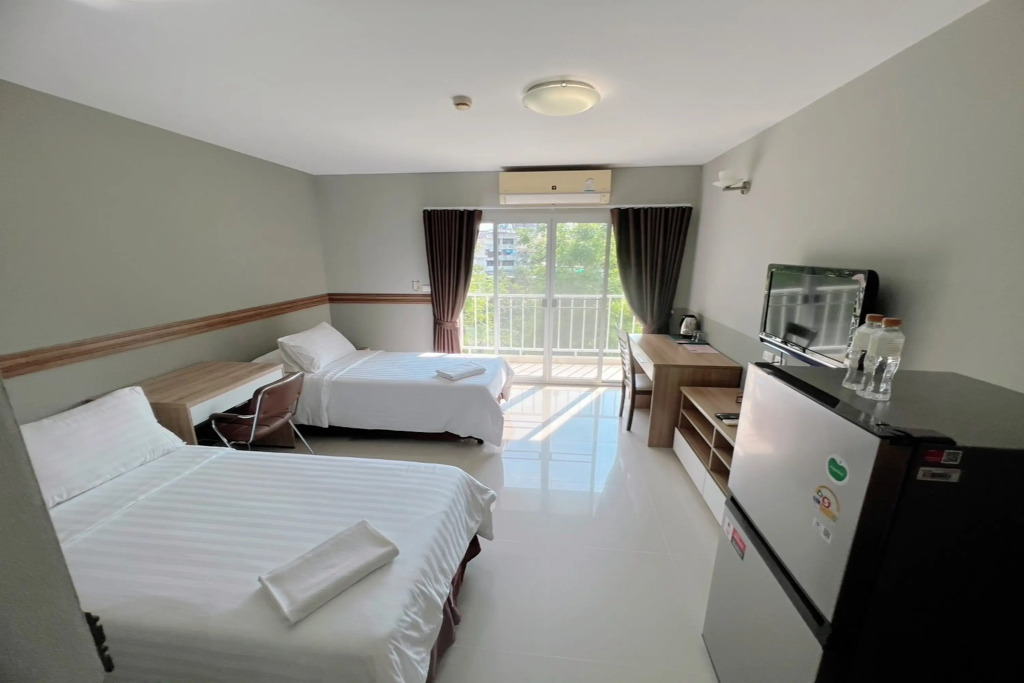 The Grow Hotel & Residence