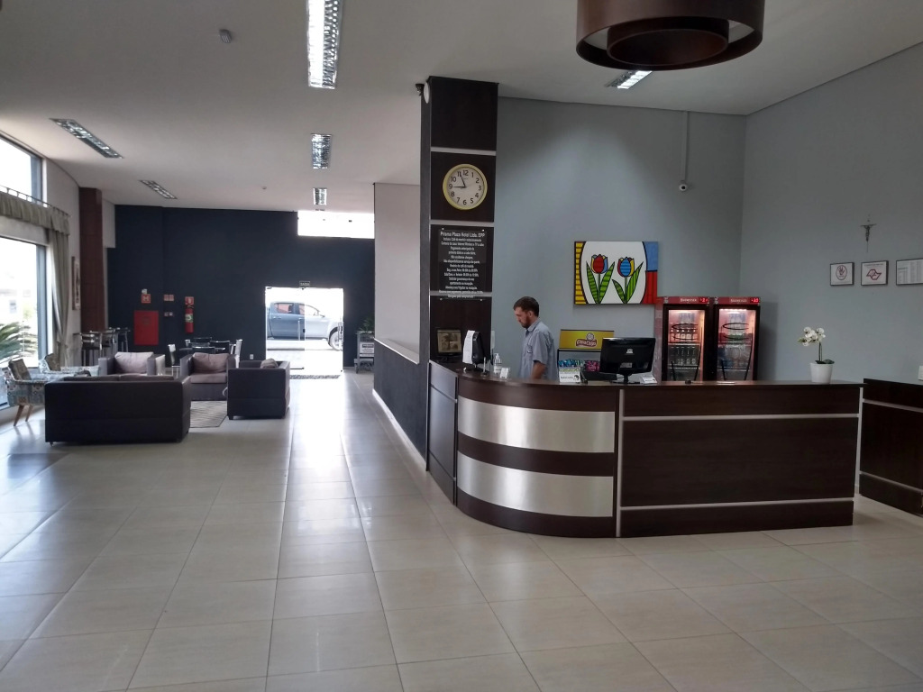 Prisma Plaza Hotel