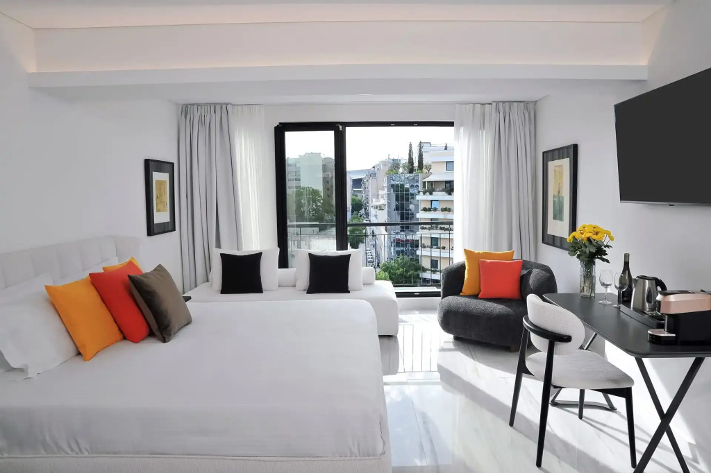 The Athenaeum Luxury Hotel