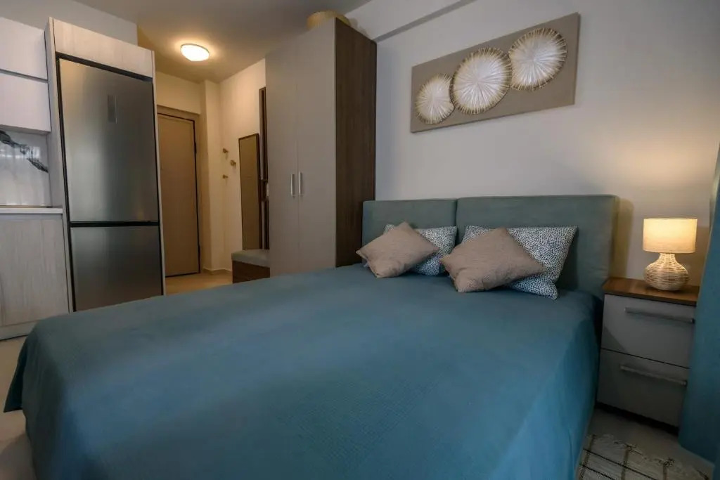 Studio Apartments Itaka