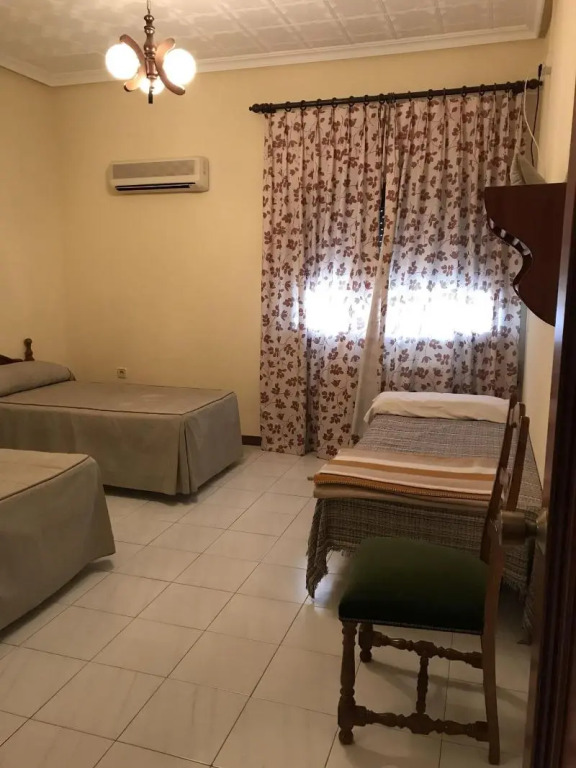 Hostal Santa Ana