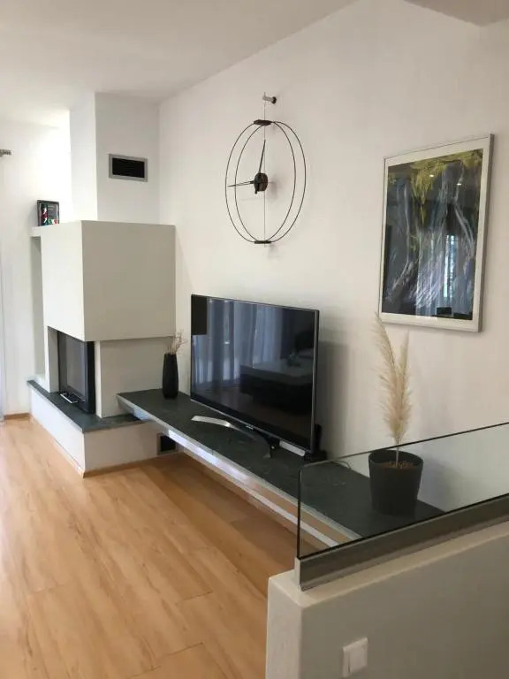 Vanessa House Luxury Apartments