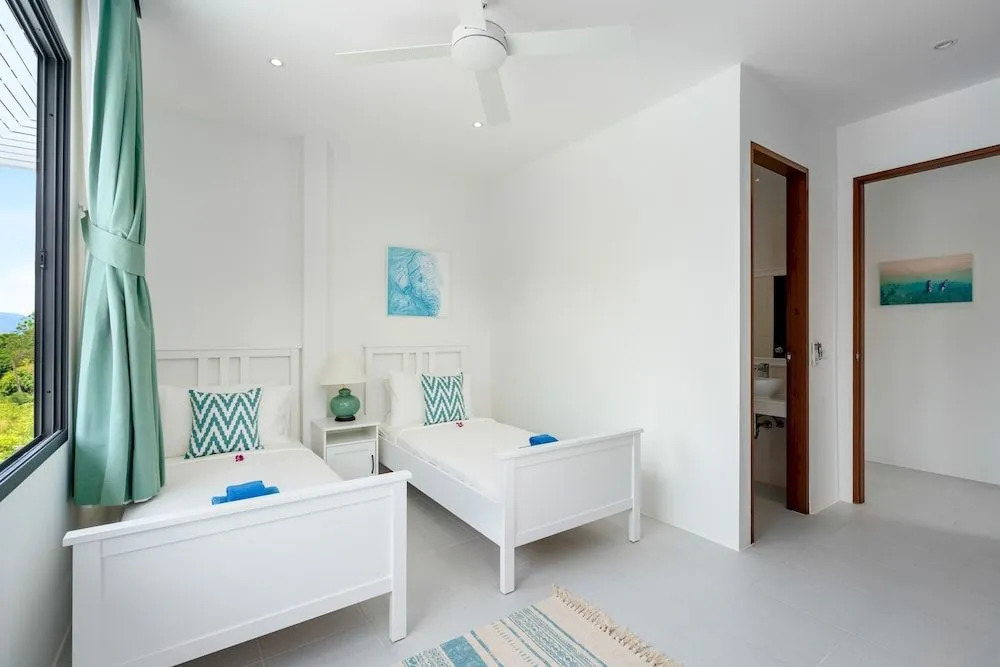 Sam-kah Villa Topaz