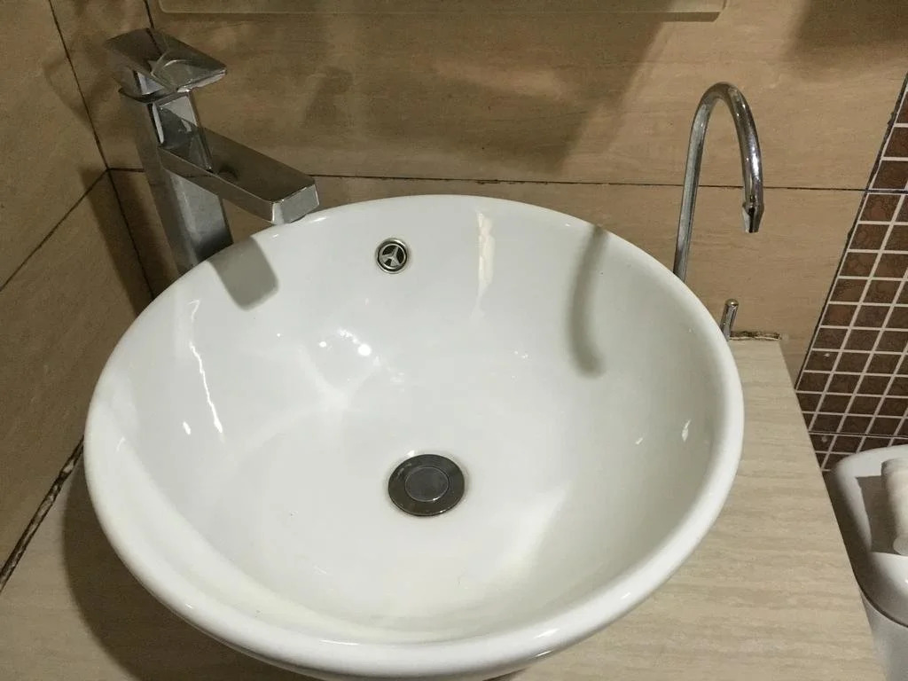 Yinhai Business Hotel