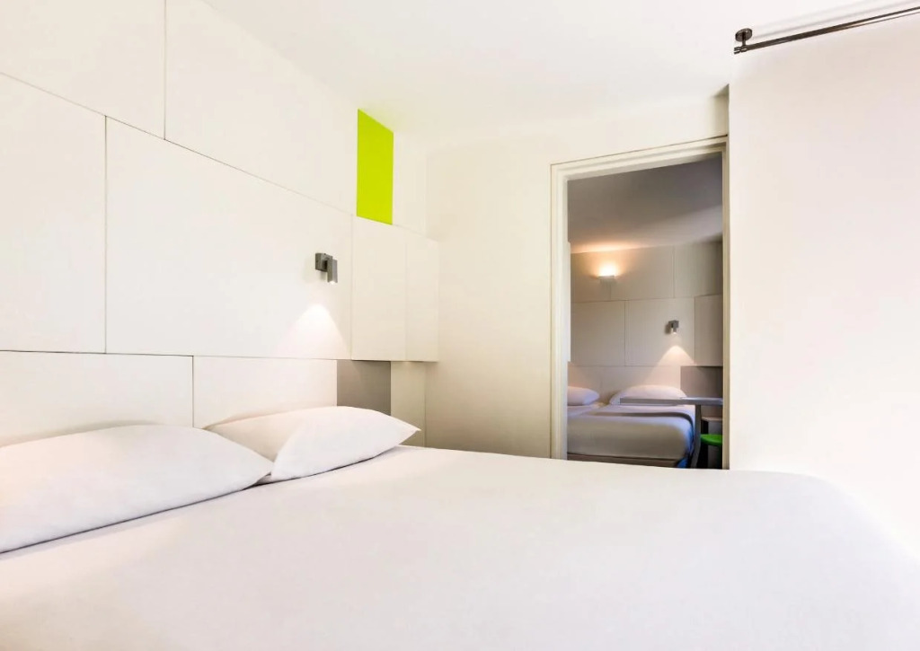 Ibis Styles Nanjing Zhangfuyuan Subway Station