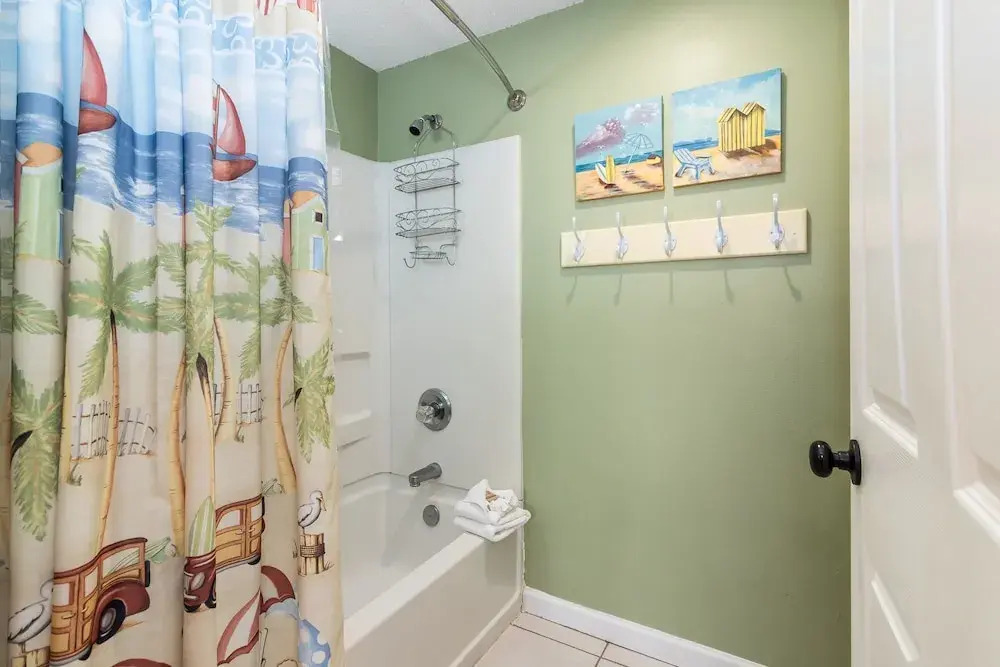 Emerald Towers West 1004 - Barefoot Bliss