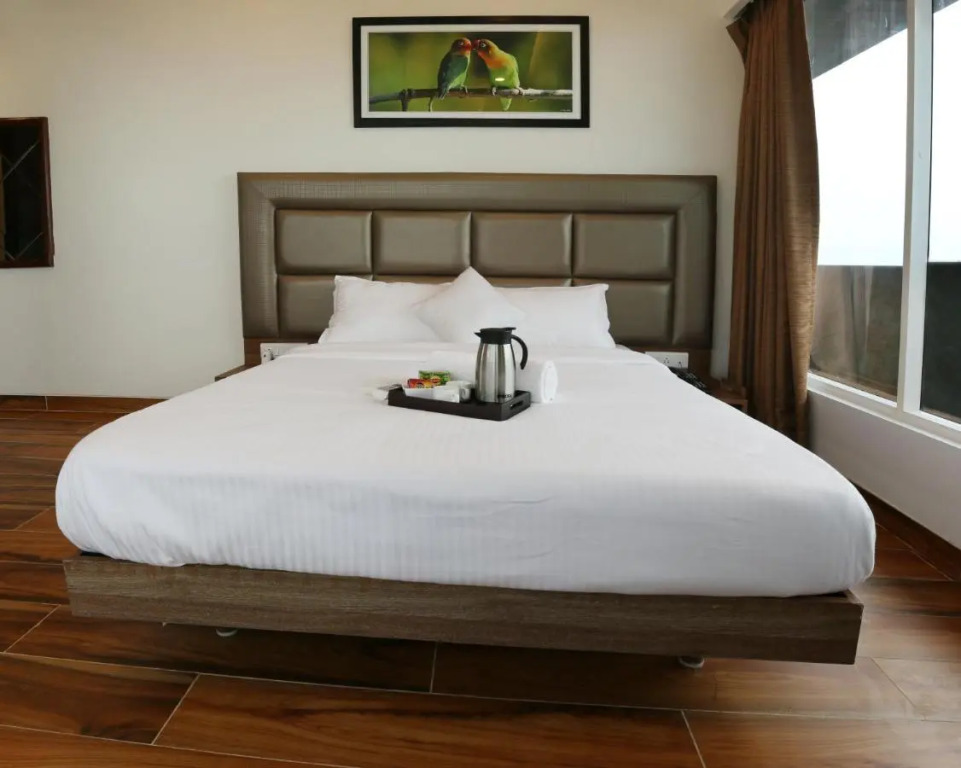 Skysuites By Monarch, Sanpada, Vashi - Navi Mumbai
