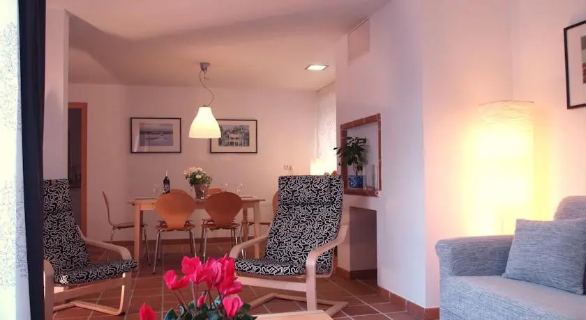 Apartamentos Casa la Glicinia