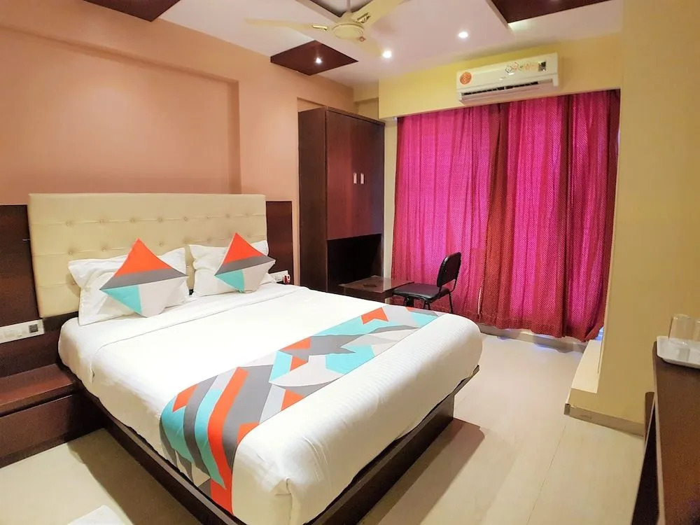 Hexa Malad Suite