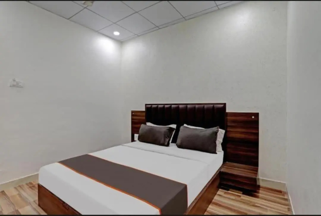 Gokuldham Banquet and Rooms