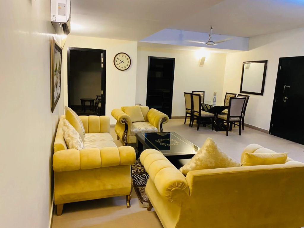 Royal Two Bed Room Luxury Apartment Gulberg