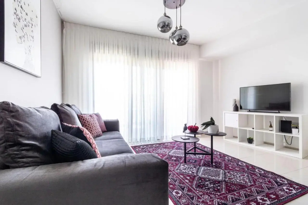 Stylish 1 Bedrooms Parking At City Gate