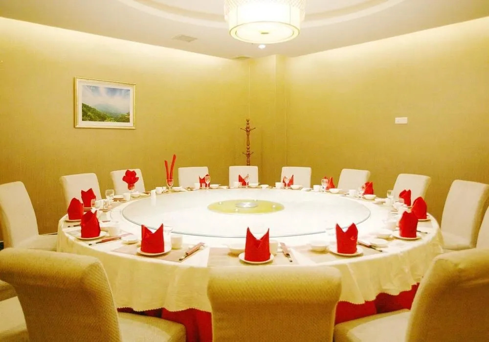 Heyuan Hotel