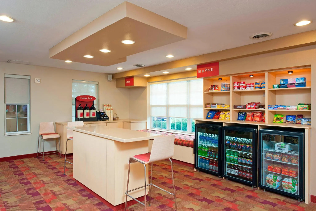MainStay Suites Bloomington near University