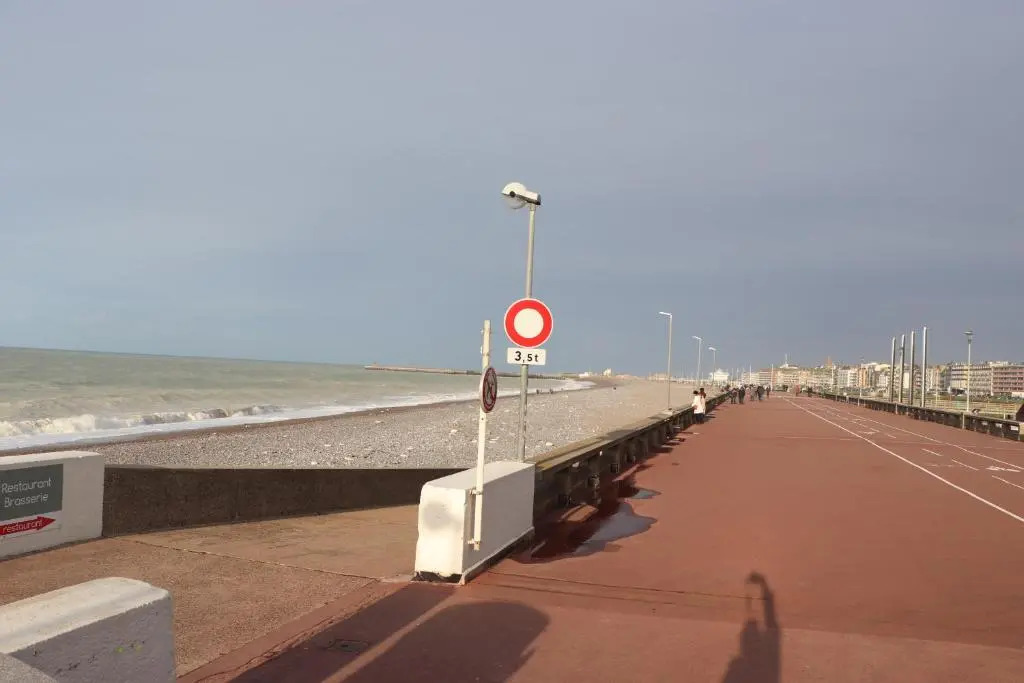 Suite Melody double balnéo, home-cinéma, terrasse à Dieppe