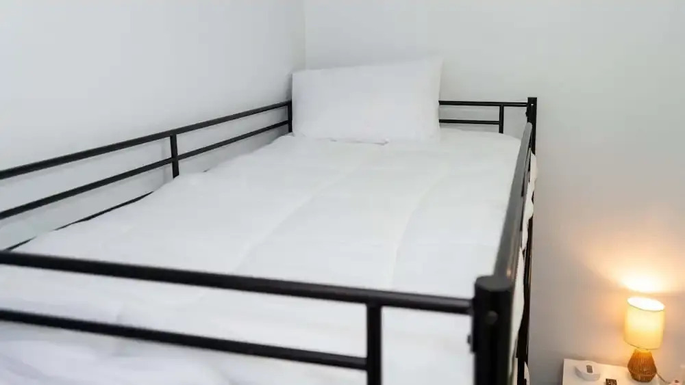 Sleeps 10 Direct Beach Heated Pool 3 Bedroom Apts
