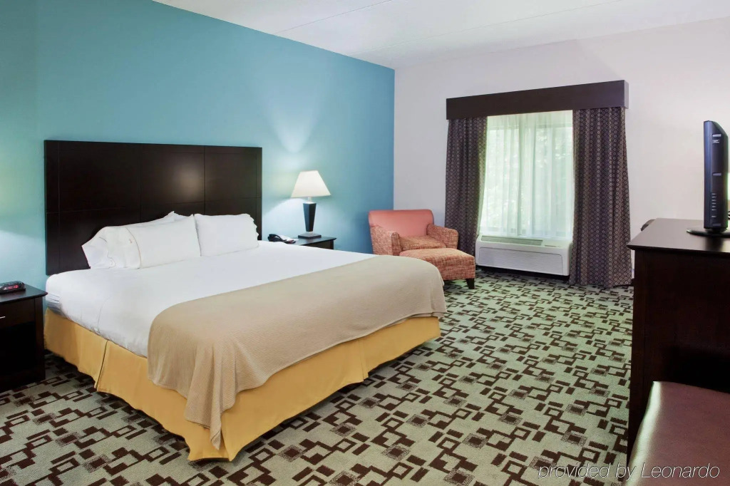 Holiday Inn Express Apex - Raleigh by IHG