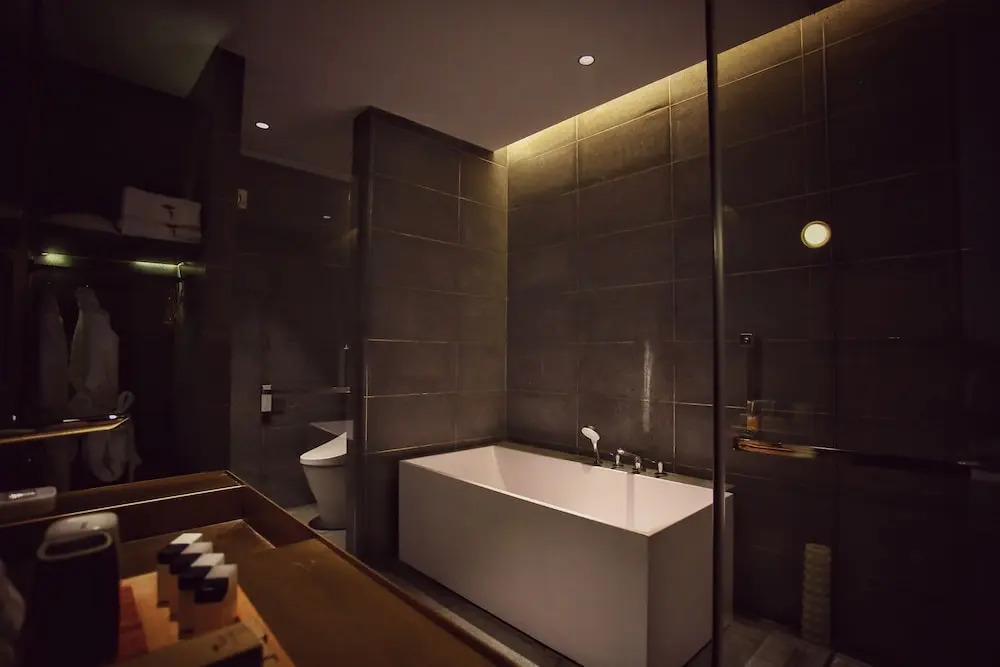 ZuoYouKe Theme Hotel