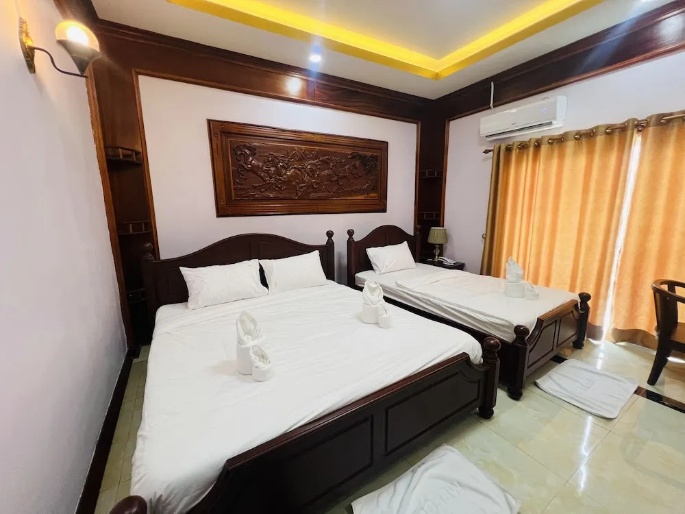 Houng Heung Hotel