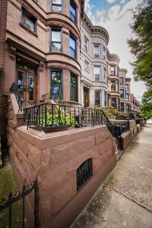 Lefferts Gardens Residence Bed  Breakfast