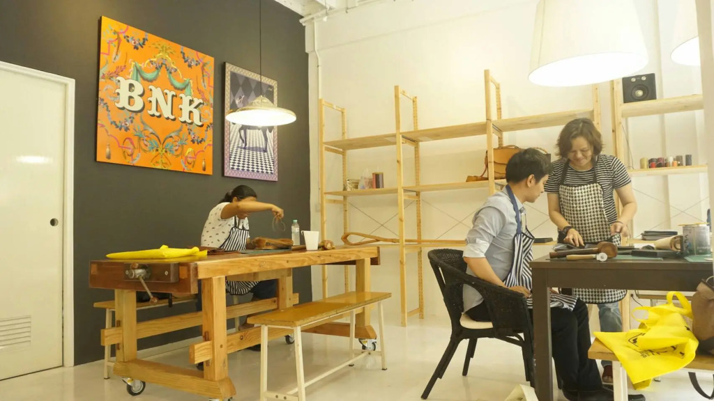 WYH (Wongwianyai Hostel)