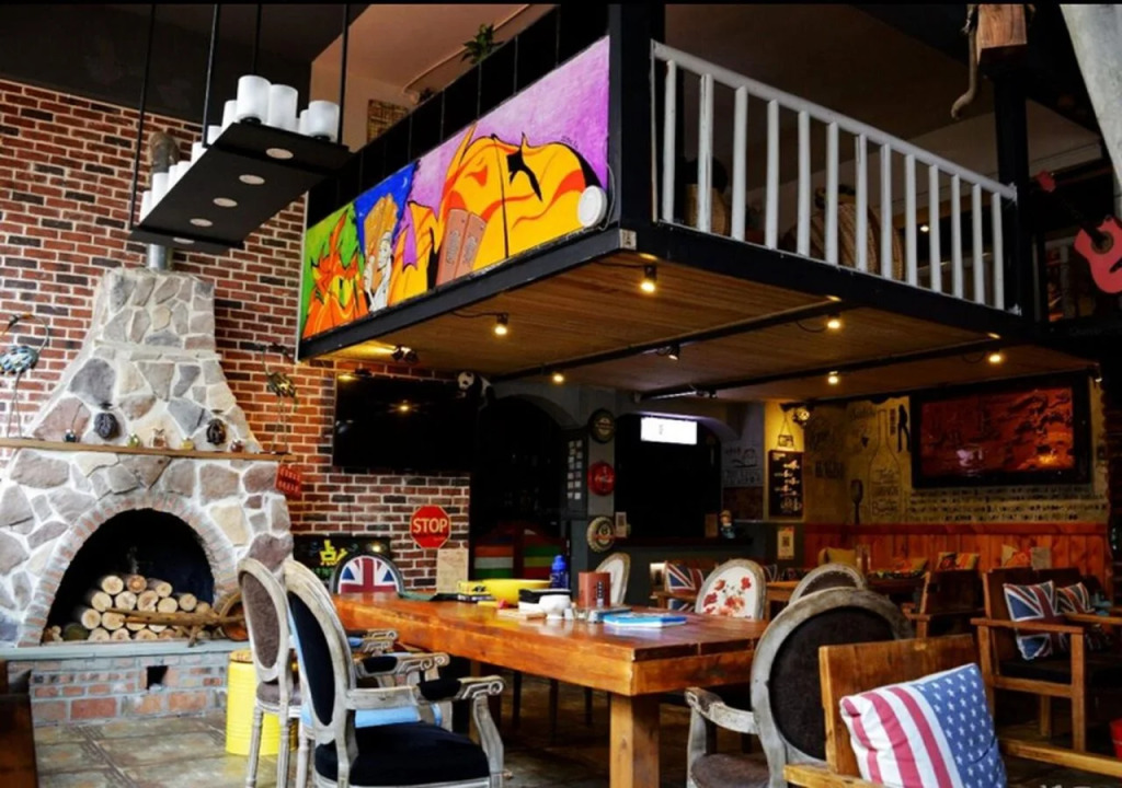 Terra Art Zen Hotel with Rooftop Zen Garden, Veggie Dining,Pick-up service,English speaking,Free Laundry
