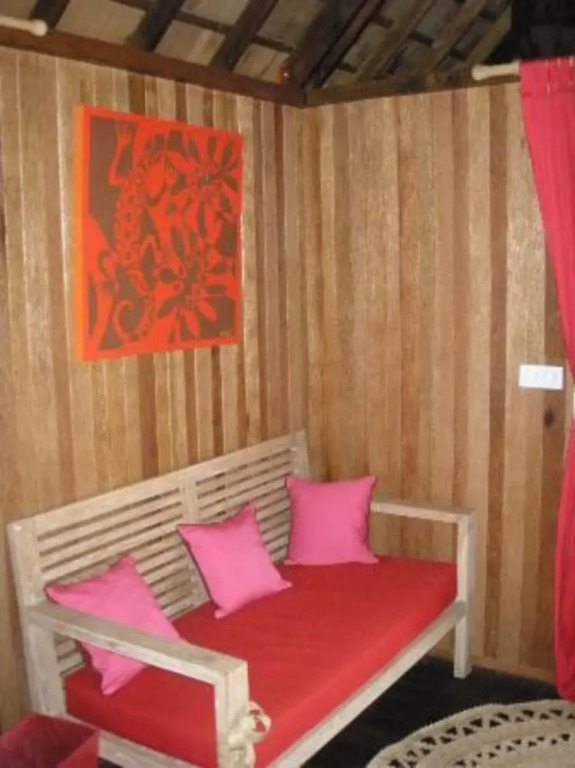 Pension La Perruche Rouge