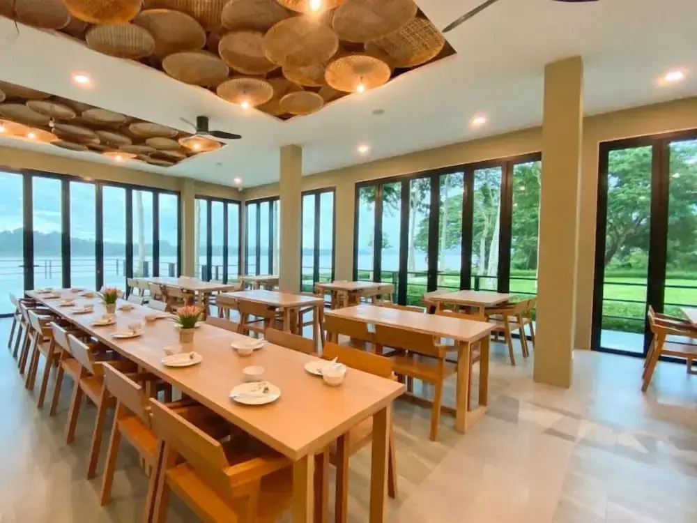 River Tree Resort
