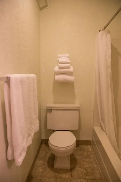 Downtowner Inn