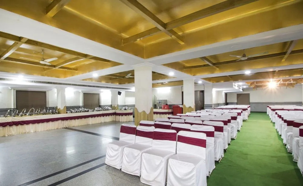 OYO 7976 Dilsukhnagar