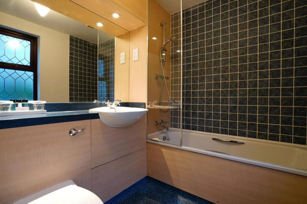 Gomersal Park Hotel & Bazaar Spa
