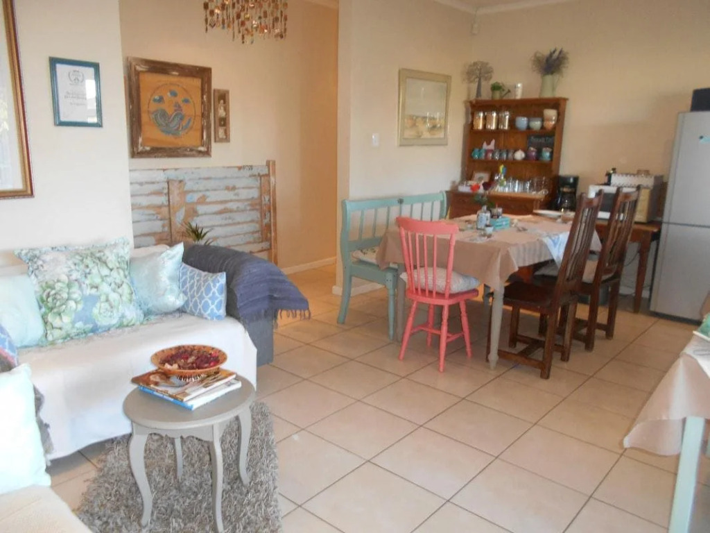 The Coelacanth Guest House And Beach Thyme Self Catering