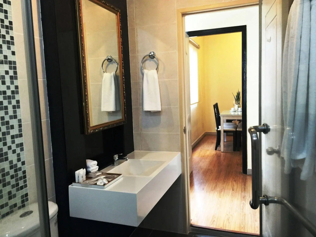 Diamond Suite Hai Ba Trung