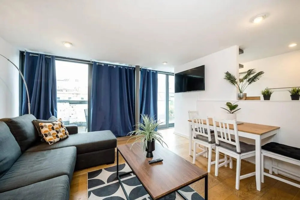 Host Apartments Preston s Rooftop Apt