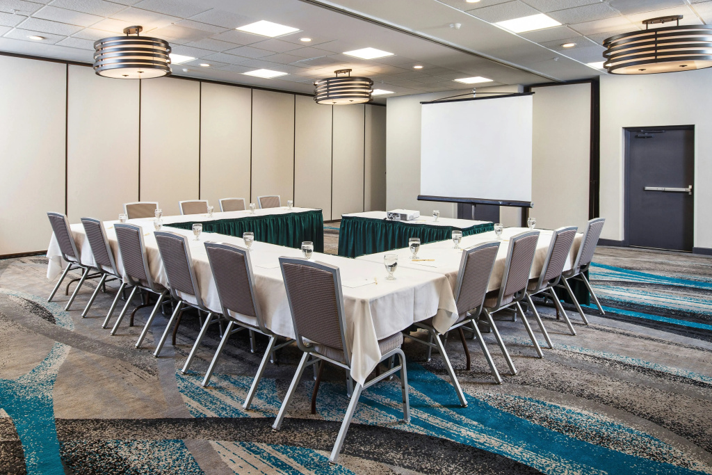 DoubleTree by Hilton Neenah