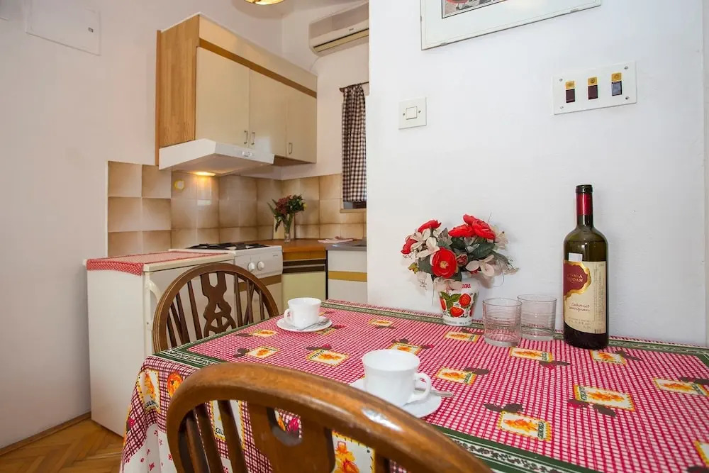 Apartments Jaksa