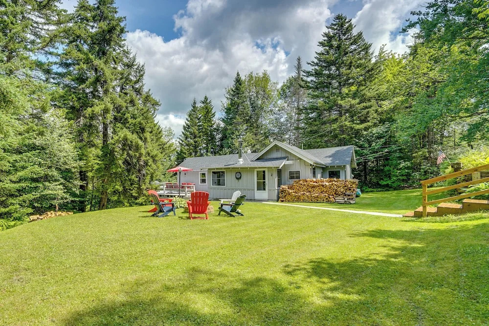 Charming Wilmington Cabin, 8 Mi. to Mt Snow!