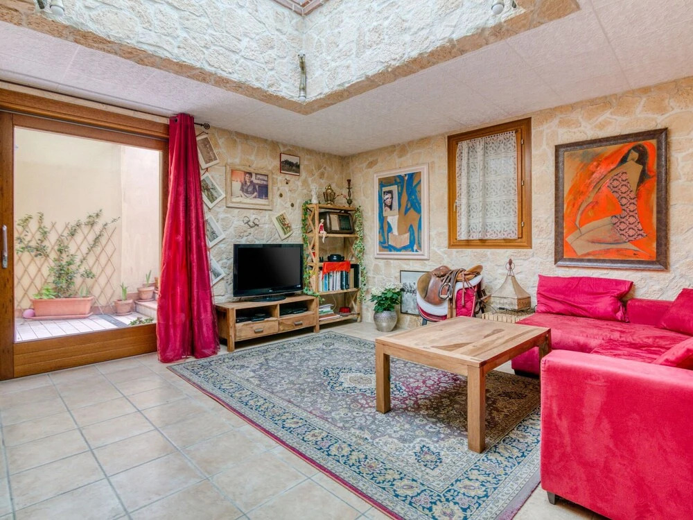 Beautiful Holiday Home in Zelarino With Swimming Pool