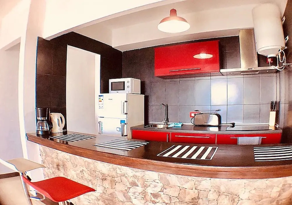 Apartment Preciosa With Sat-tv & Wifi Only 350m From Playa Grande
